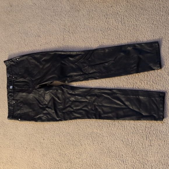 Blank NYC The Bond Faux Learher Skinny Leg Pants Size 29 - Picture 4 of 9